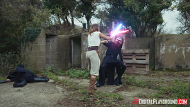 Kylo Ren fucks Rey in a Star Wars porn parody